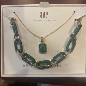 Luxe Layers: Always Setting Trends: green and gold